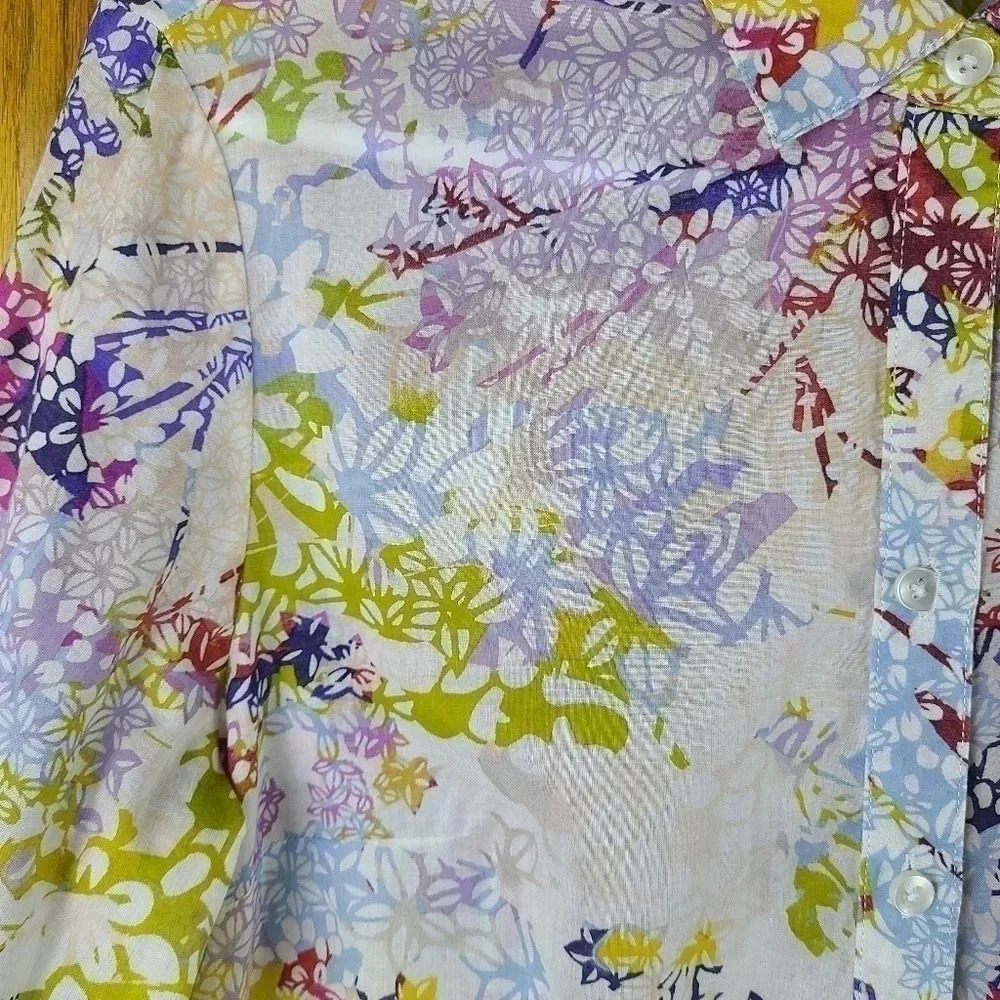 COLDWATER Creek floral button down blouse - Picture 4 of 7